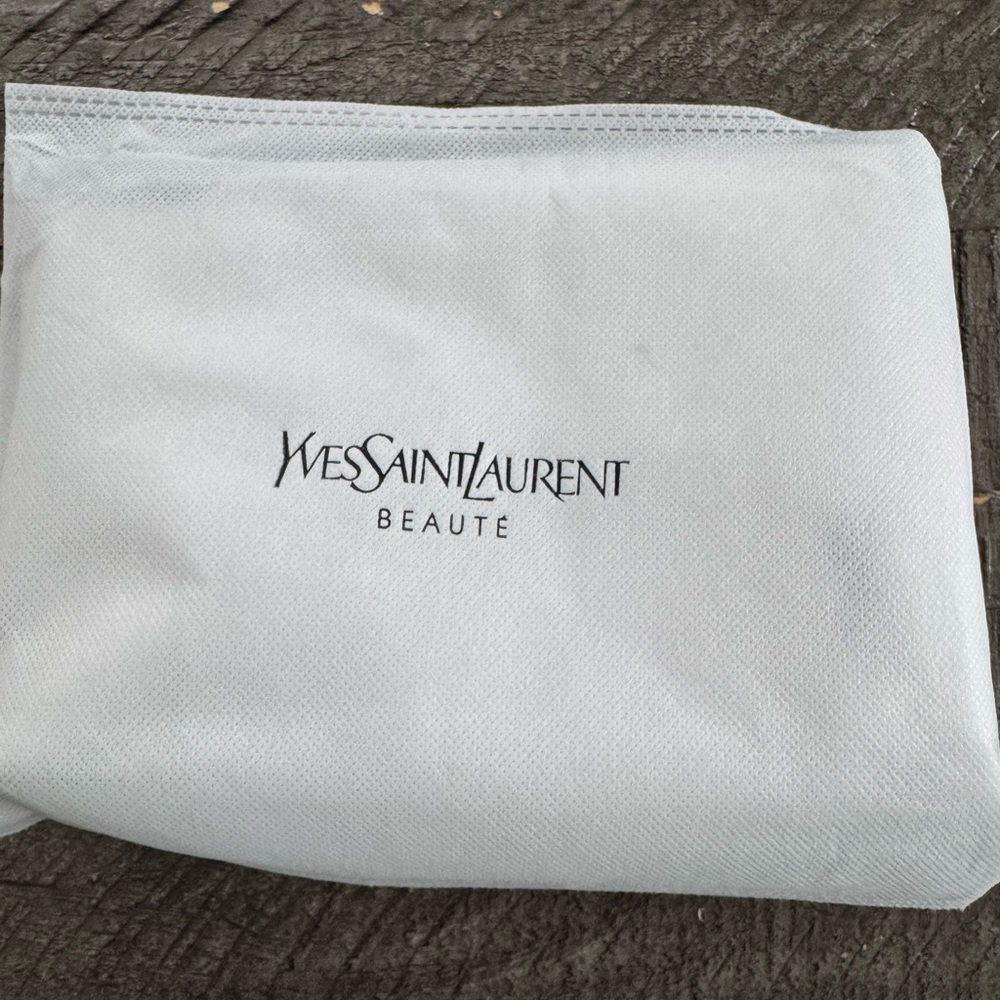 Yves Saint Laurent Beauté White Pouch
